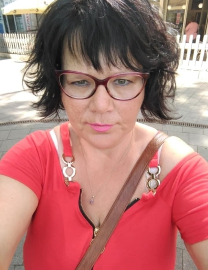 d5aa1388-d124-44ab-b87b-432076c86136