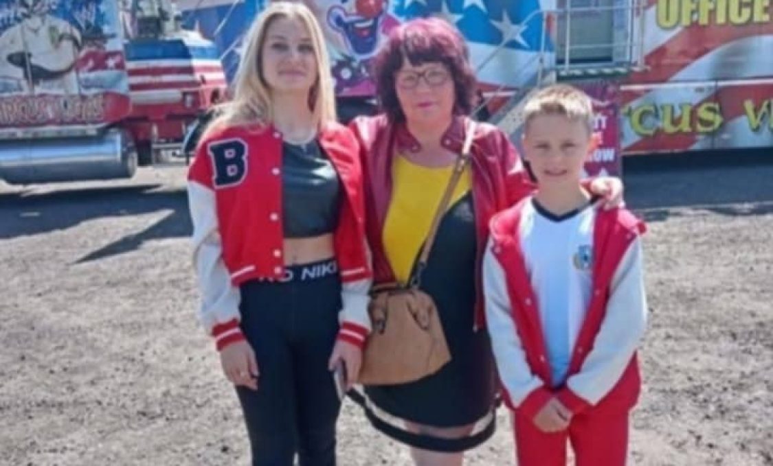 2d8deb7b-049b-4628-a213-db6d016cabce